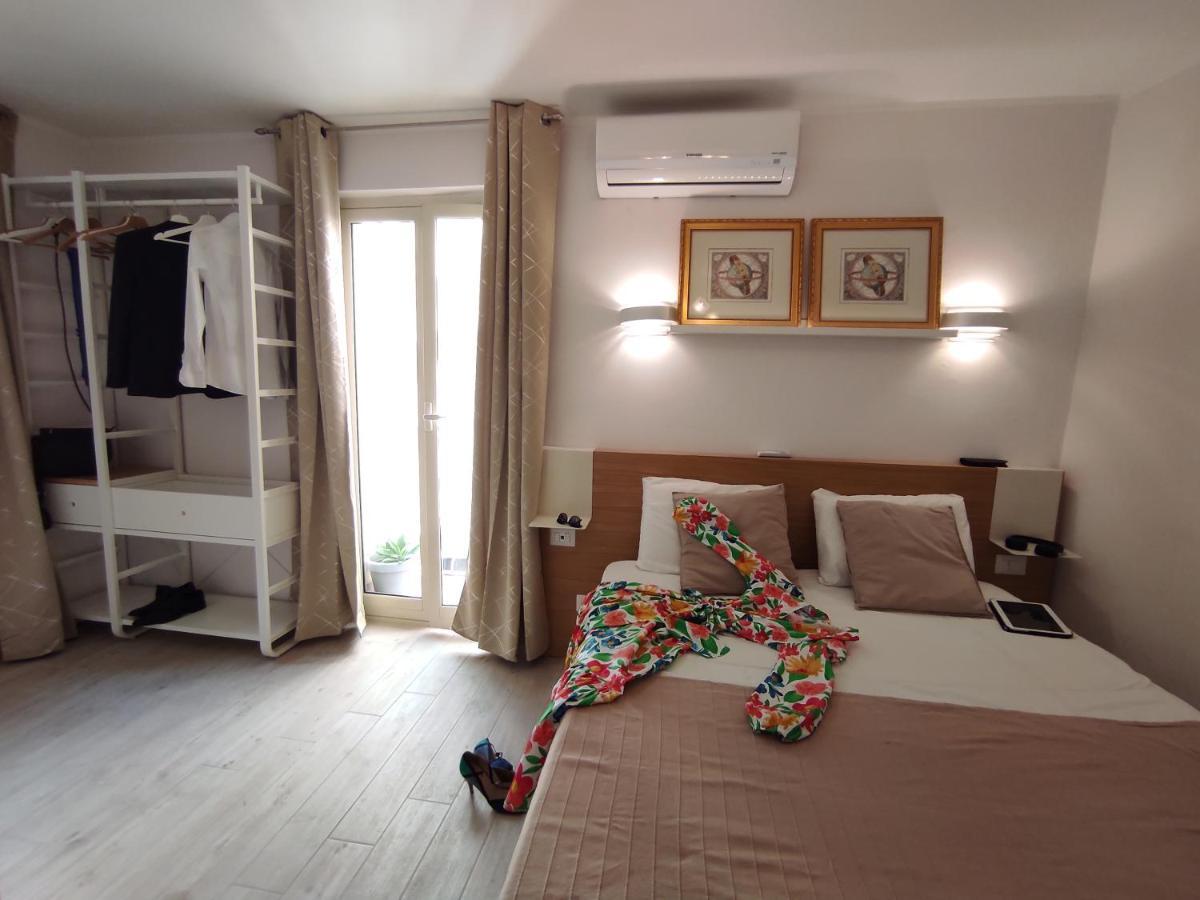 Апартаменты Taormina House Экстерьер фото